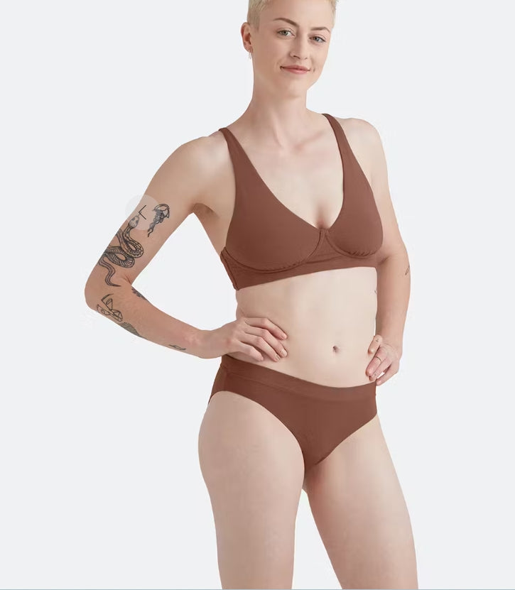 Bralette FeelFree o przedłużonym fasonie